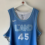 Load image into Gallery viewer, Cleveland Cavaliers Donovan Mitchell Nike jersey - XXL
