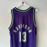 Load image into Gallery viewer, Milwaukee Bucks Glenn Robinson Champion jersey - Medium
