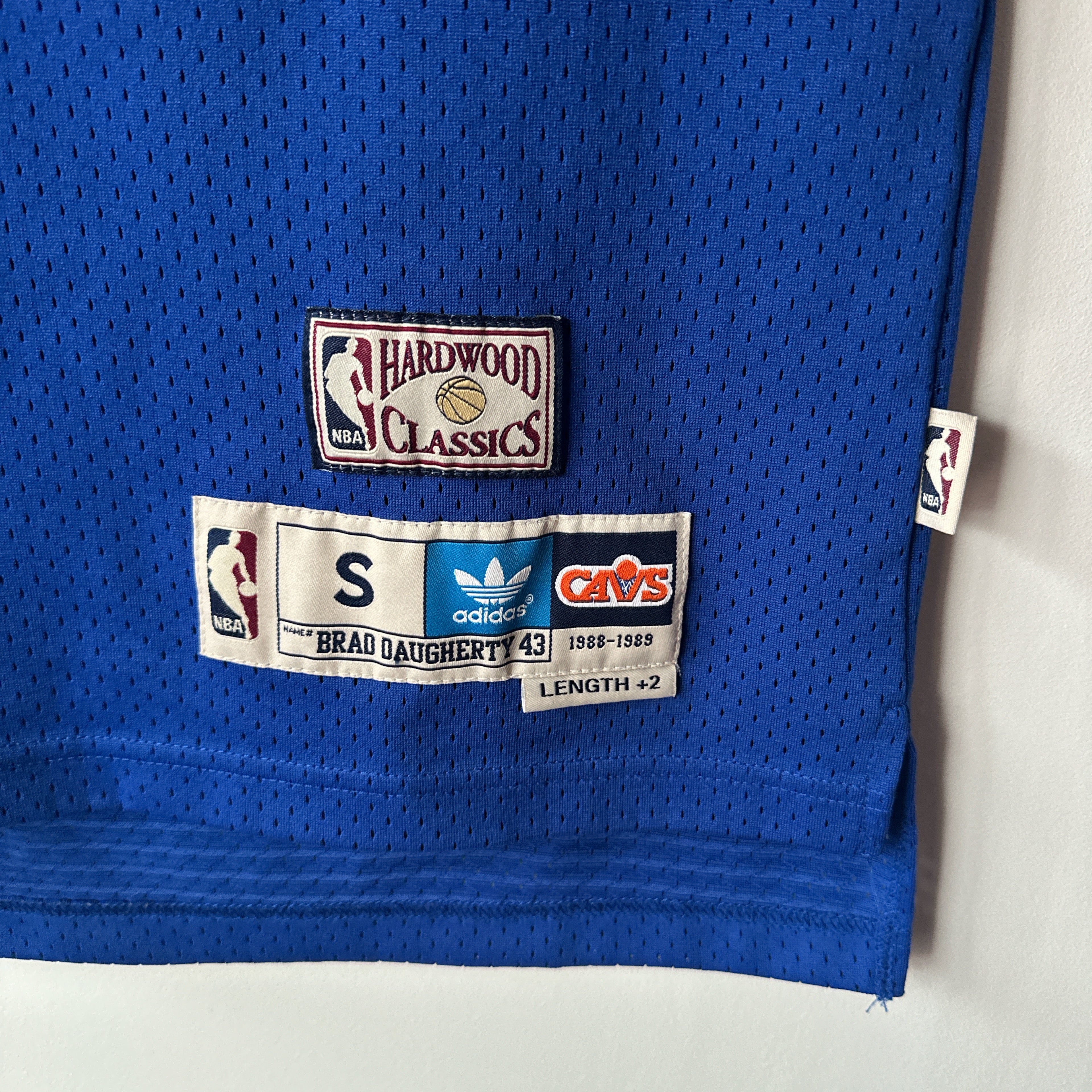 Cleveland Cavaliers Brad Daugherty Adidas jersey - Small (Fits medium)