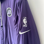 Load image into Gallery viewer, Los Angeles Lakers Nike jacket - Large
