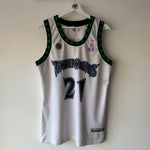 Lade das Bild in den Galerie-Viewer, Minnesota Timberwolves Kevin Garnett Champion jersey - Medium
