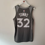 Load image into Gallery viewer, Minnesota Timberwolves Karl Anthony Towns Nike jersey - Medium
