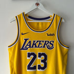 Load image into Gallery viewer, Los Angeles Lakers Lebron James Nike jersey - Large
