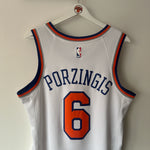 Load image into Gallery viewer, New York Knicks Kristapz Porzingis Nike jersey - Medium
