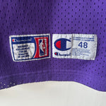 Load image into Gallery viewer, Sacramento Kings Mike Bibby Champion jersey - Large

