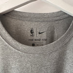 Charger l'image dans la galerie, Chicago Bulls Nike T - shirt - XL
