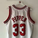 Load image into Gallery viewer, Chicago Bulls Scottie Pippen Mitchell &amp; Ness jersey - Large
