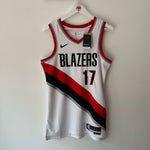 Lade das Bild in den Galerie-Viewer, Portland Trailblazers Sheadon Sharpe Nike jersey - Medium
