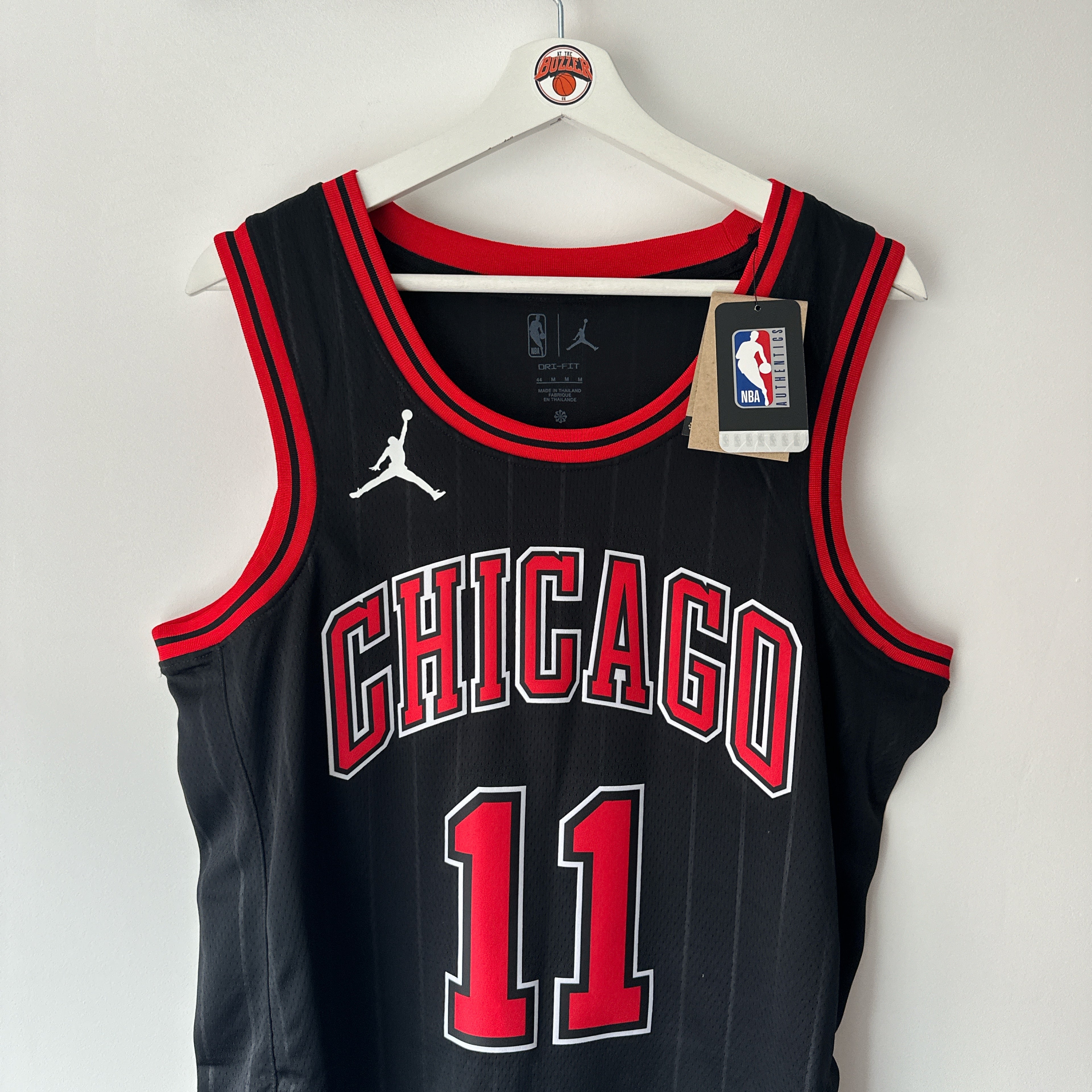 Chicago Bulls Demar Derozan Jordan jersey - Medium