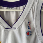 Load image into Gallery viewer, Los Angeles Lakers Kobe Bryant Champion jersey - Large
