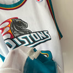 Load image into Gallery viewer, Detroit Pistons Grant Hill Champion jersey - Medium (Fits Large)
