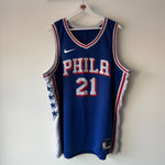 Cargar imagen en el visor de la galería, Philadelphia 76ers Joel Embiid Nike jersey - XL

