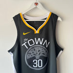 Cargar imagen en el visor de la galería, Golden State Warriors Steph Curry Nike jersey - XL
