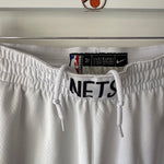 Load image into Gallery viewer, Brooklyn Nets Nike shorts - Large
