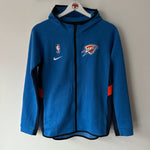 Ladda upp bild till gallerivisning, Oklahoma City Thunder Nike Bench jacket- Youth Medium
