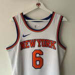 Load image into Gallery viewer, New York Knicks Kristapz Porzingis Nike jersey - Medium
