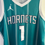 Cargar imagen en el visor de la galería, Charlotte Hornets Lamelo Ball Jordan swingman jersey - Large
