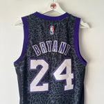 Load image into Gallery viewer, Los Angeles Laker Kobe Bryant Adidas jersey - Small
