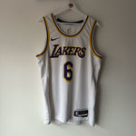 Load image into Gallery viewer, Los Angeles Lakers Lebron James Nike jersey - Large
