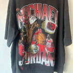 Afbeelding in Gallery-weergave laden, Chicago Bulls Michael Jordan T shirt  - Large (Fits XL)
