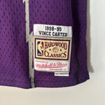 Load image into Gallery viewer, Toronto Raptors Vince Carter Mitchell &amp; Ness jersey  - Youth Medium

