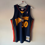 Lade das Bild in den Galerie-Viewer, Golden State Warriors Steph Curry Mitchell &amp; Ness jersey - XL
