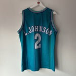Görseli Galeri görüntüleyiciye yükleyin, Charlotte Hornets Larry Johnson  Champion jersey - Large
