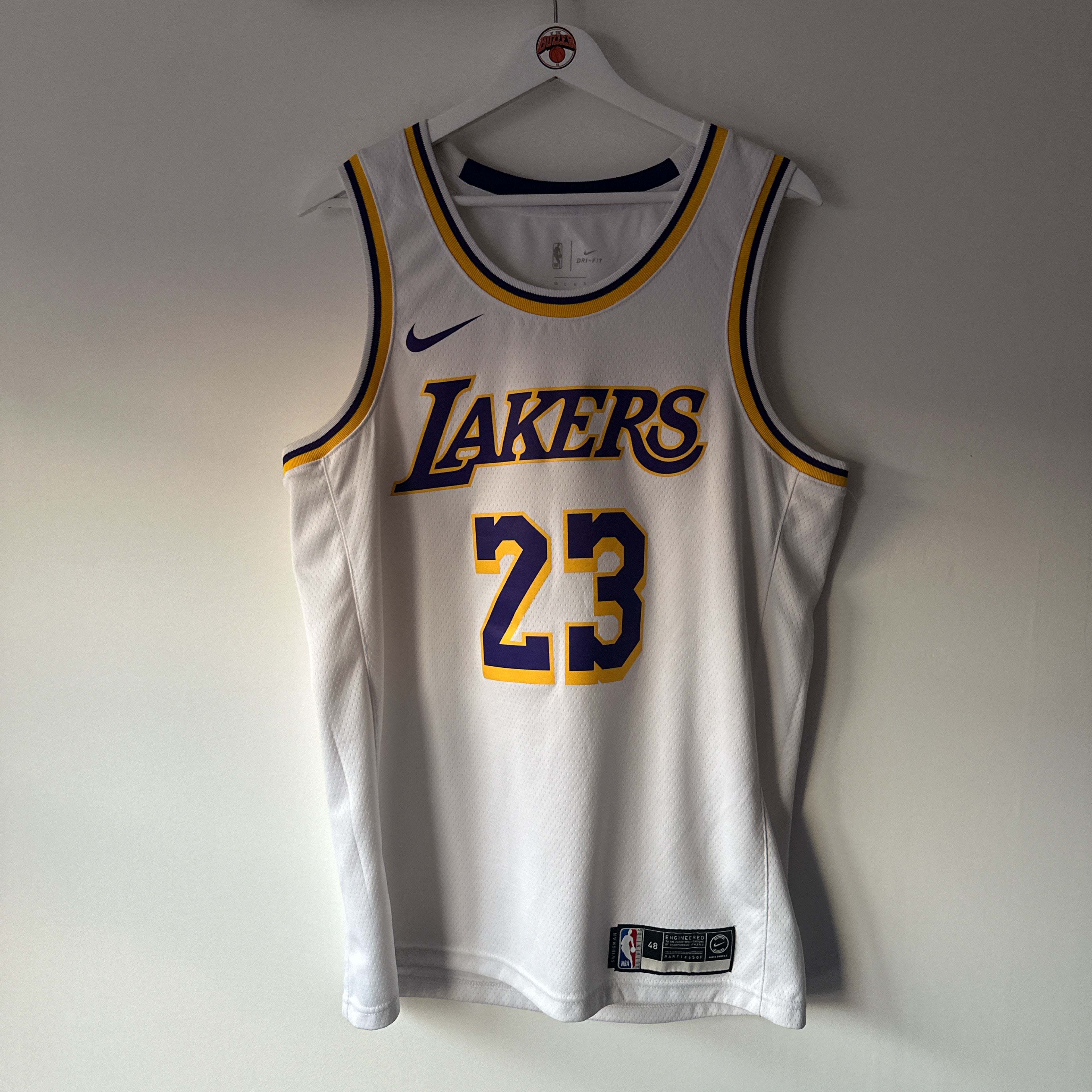 Los Angeles Lakers Lebron James Nike jersey - Large