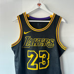 Load image into Gallery viewer, Los Angeles Lakers Lebron James Nike jersey - Medium
