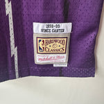 Load image into Gallery viewer, Toronto Raptors Vince Carter Mitchell &amp; Ness jersey - XL

