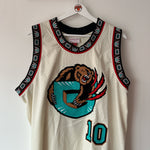 Cargar imagen en el visor de la galería, Vancouver Grizzlies Mike Bibby Mitchell &amp; Ness jersey - XXL
