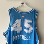 Load image into Gallery viewer, Cleveland Cavaliers Donovan Mitchell Nike jersey - XXL
