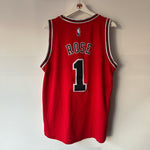 Load image into Gallery viewer, Chicago Bulls Derrick Rose Adidas jersey - Medium
