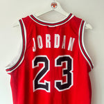 Load image into Gallery viewer, Chicago Bulls Michael Jordan Champion jersey - Large
