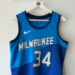 Load image into Gallery viewer, Milwaukee Bucks Giannis Antetokounmpo Nike jersey - Medium
