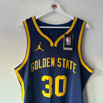Carregar imagem no visualizador da galeria, Golden State Warriors Steph Curry Jordan jersey - Large
