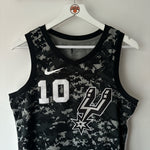 Load image into Gallery viewer, San Antonio Spurs Demar Derozan Nike jersey - Medium
