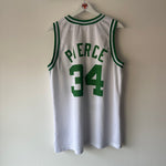 Cargar imagen en el visor de la galería, Boston Celtics Paul Pierce Champion jersey - XL (Fits Large)
