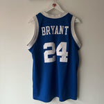 Load image into Gallery viewer, Los Angeles Lakers Kobe Bryant Champion jersey - Medium
