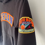 Afbeelding in Gallery-weergave laden, Air Jordan hoodie - Youth Small

