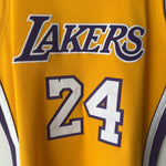Load image into Gallery viewer, Los Angeles Lakers Kobe Bryant Mitchell &amp; Ness authentic jersey - Large
