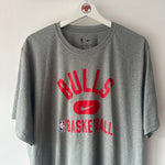 Charger l'image dans la galerie, Chicago Bulls Nike T - shirt - XL
