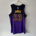 Load image into Gallery viewer, Los Angeles Lakers Lebron James Nike jersey - Large
