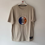 Load image into Gallery viewer, New York Knicks Hugo Boss T shirt  - Medium
