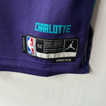 Charger l'image dans la galerie, Charlotte Hornets Lamelo Ball Jordan jersey - XL
