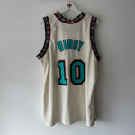 Load image into Gallery viewer, Vancouver Grizzlies Mike Bibby Mitchell &amp; Ness jersey - XXL
