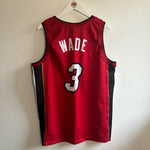 Görseli Galeri görüntüleyiciye yükleyin, Miami Heat Dwayne Wade Champion jersey - XL
