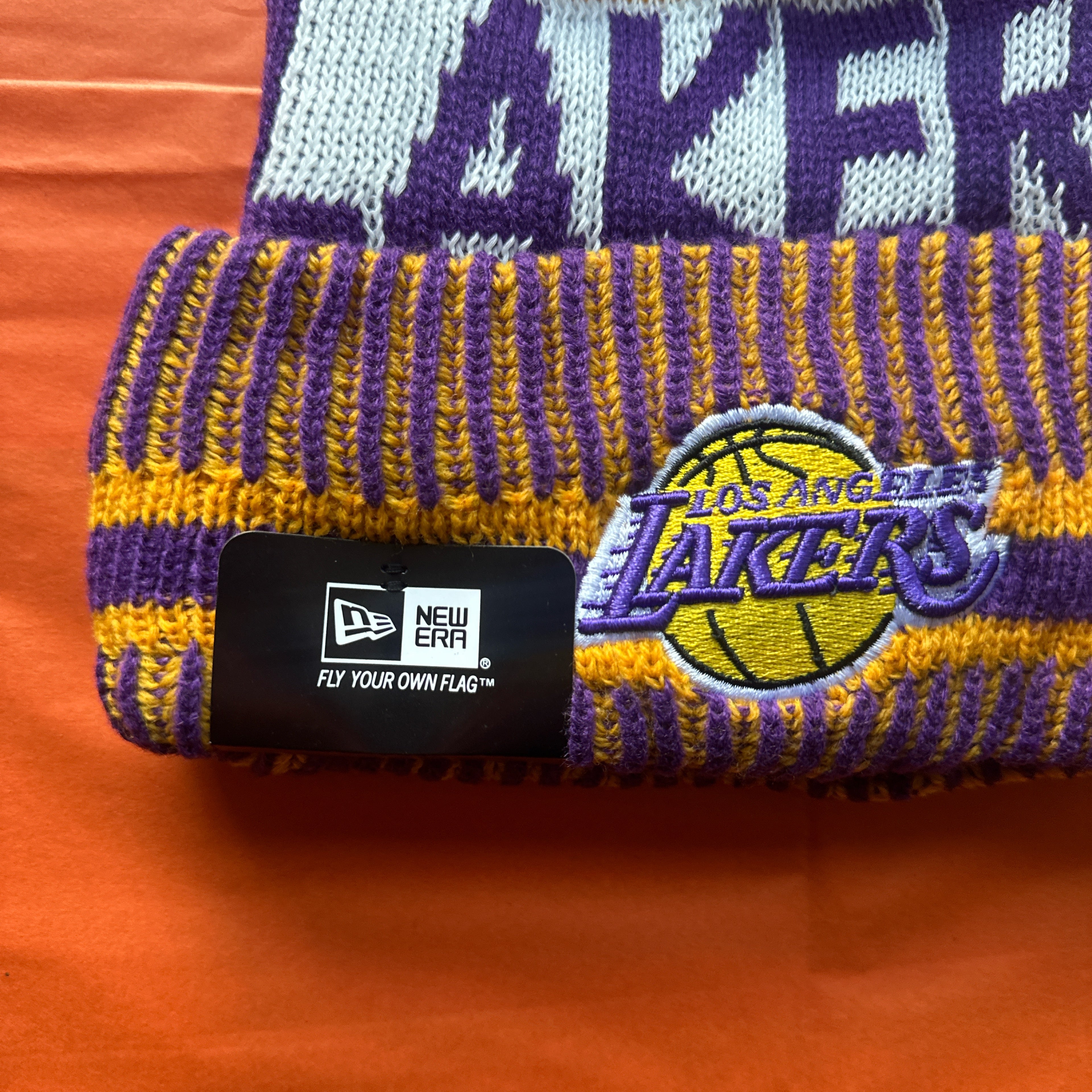 Los Angeles Lakers New Era beanie