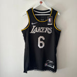 Load image into Gallery viewer, Los Angeles Lakers Lebron James Nike jersey - Medium
