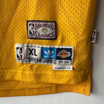 Charger l'image dans la galerie, Los Angeles Lakers Earvin Magic Johnson Adidas jersey - XL
